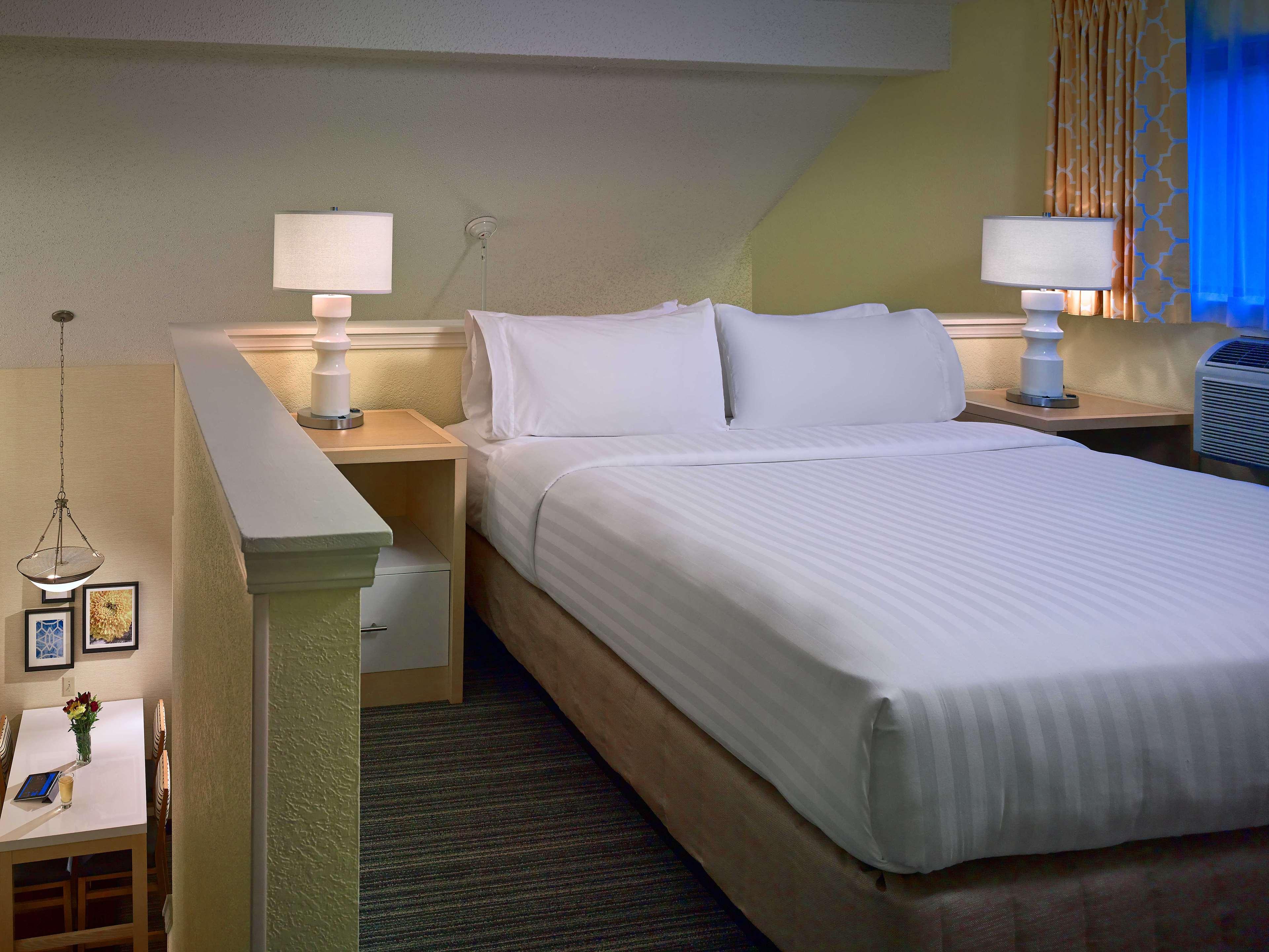 โซเนสตา อีเอส สวีท คลีฟแลนด์ แอร์พอร์ต Hotel มิดเดิลเบิร์ก ไฮท์ส ภายนอก รูปภาพ